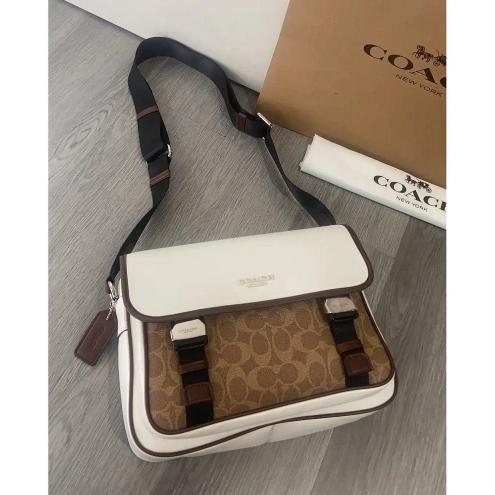 Coach crossbody bag - Picture 2 of 7